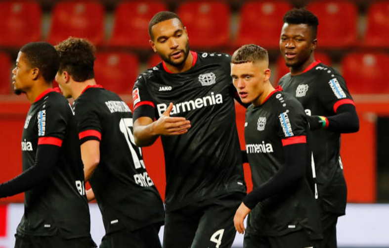 勒沃庫森：歐冠賽場的“韌性突圍者”